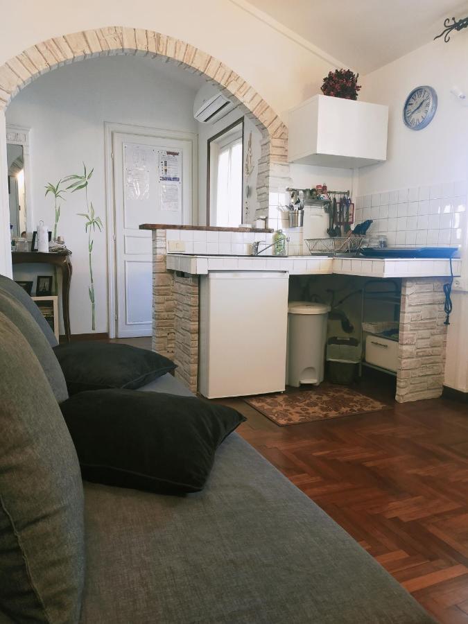 Luxury Apartment Magnolia Terrace Фреджене Екстериор снимка
