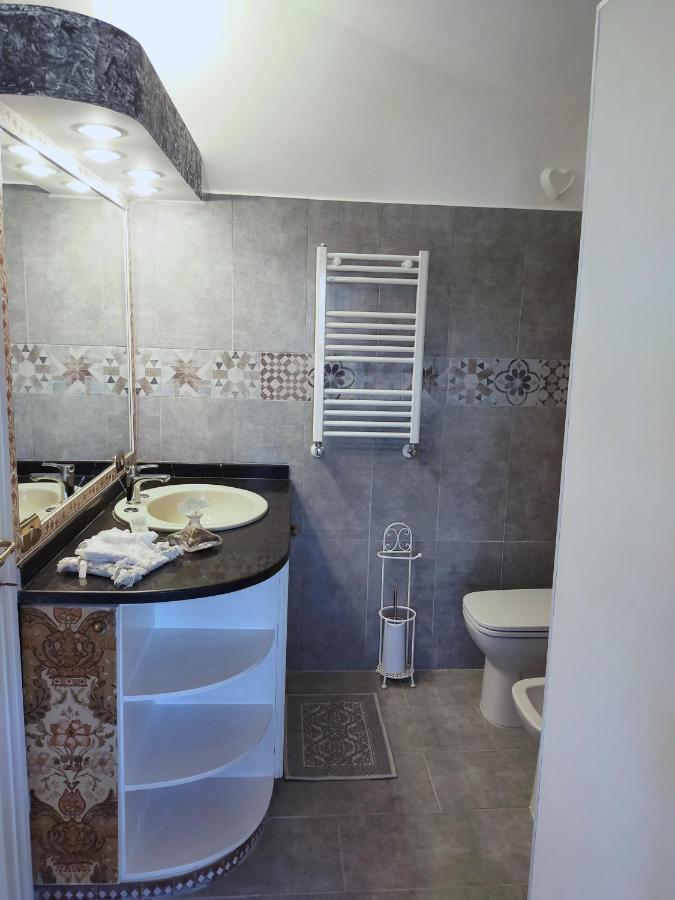 Luxury Apartment Magnolia Terrace Фреджене Екстериор снимка